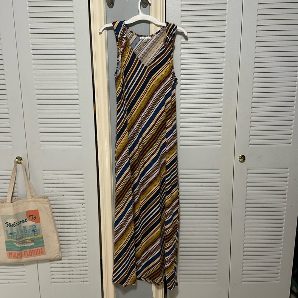 JohnPaul Richard Maxi Dress Size M